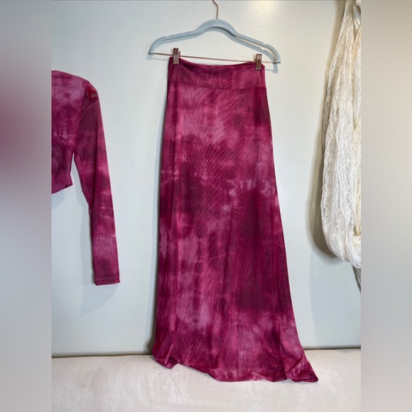 Free People Supernova Asymmetrical Ruched Mesh Tie Dyed top Skirt Set - Picture 8 of 9